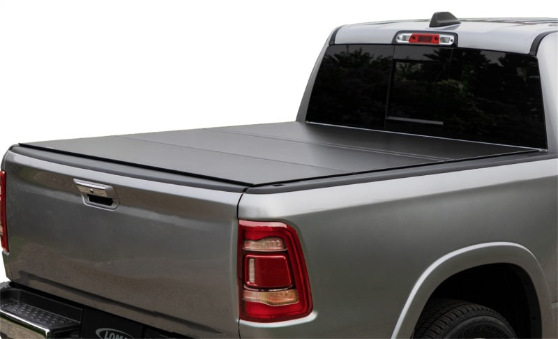 Access LOMAX Tri-Fold Cover 6ft 4in Bed without RamBox (Excl. Dually) for 2019+ Dodge/RAM 2500/3500 - view 4