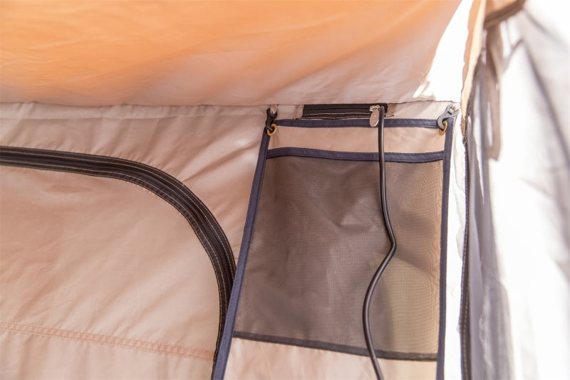 ARB Deluxe Awning Room W/Floor 2.0M79Lg 2000X2500mm 79X98In - 813208A - view 8