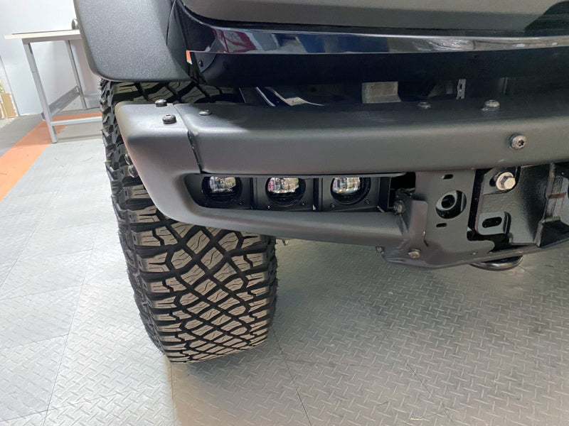 ORACLE Lighting 21-22 Ford Bronco Triple LED Fog Light Kit for Steel Bumper - view 4