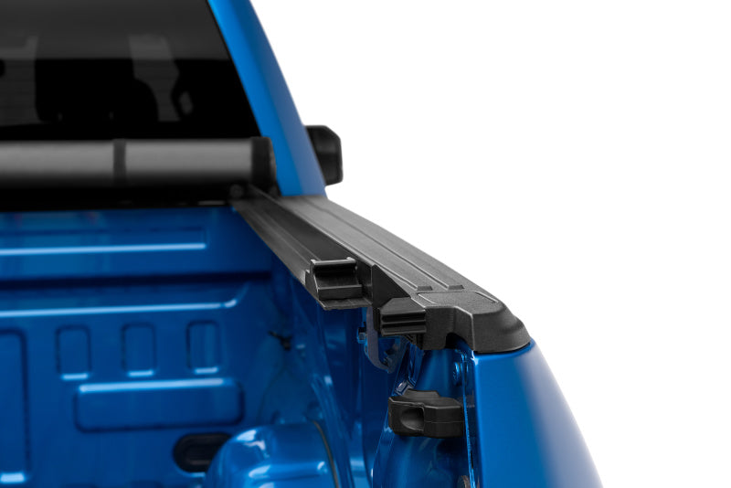 Lund Genesis Elite Roll Up Roll-Up Tonneau Cover 3
