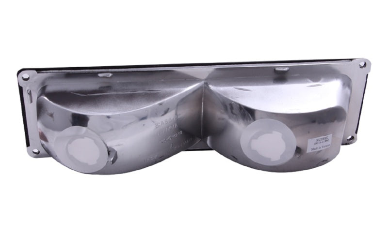 ANZO Euro Parking/Signal Lights, Chrome Housing, Clear Lens - 1988-1998 Chevy/GMC C/K 1500/2500, 1988-2000 C/K 3500, 1992-1999 Chevy Suburban, 1992-1994 Blazer, 1995-1999 Tahoe, 1992-1999 GMC Yukon - ANZO part 511032 view 2