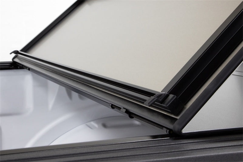 Access LOMAX Tri-Fold Cover 5ft Bed | 2019+ Ford Ranger 4
