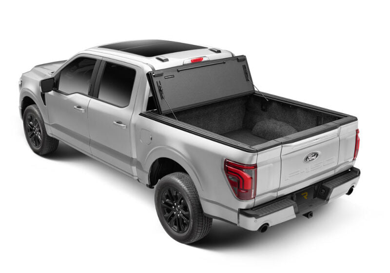 BAK BAKFlip MX4 Hard Folding Tonneau Cover - image 9