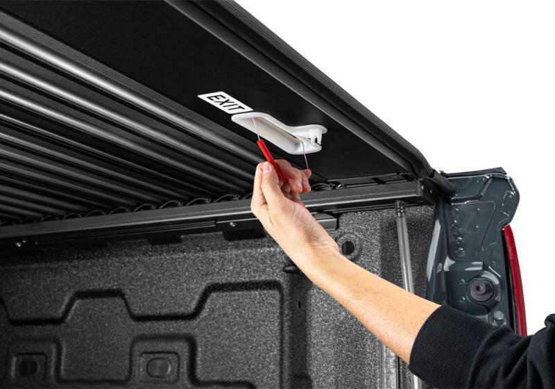 RealTruck Retractable Tonneau Cover ERC40RAM17A0 4