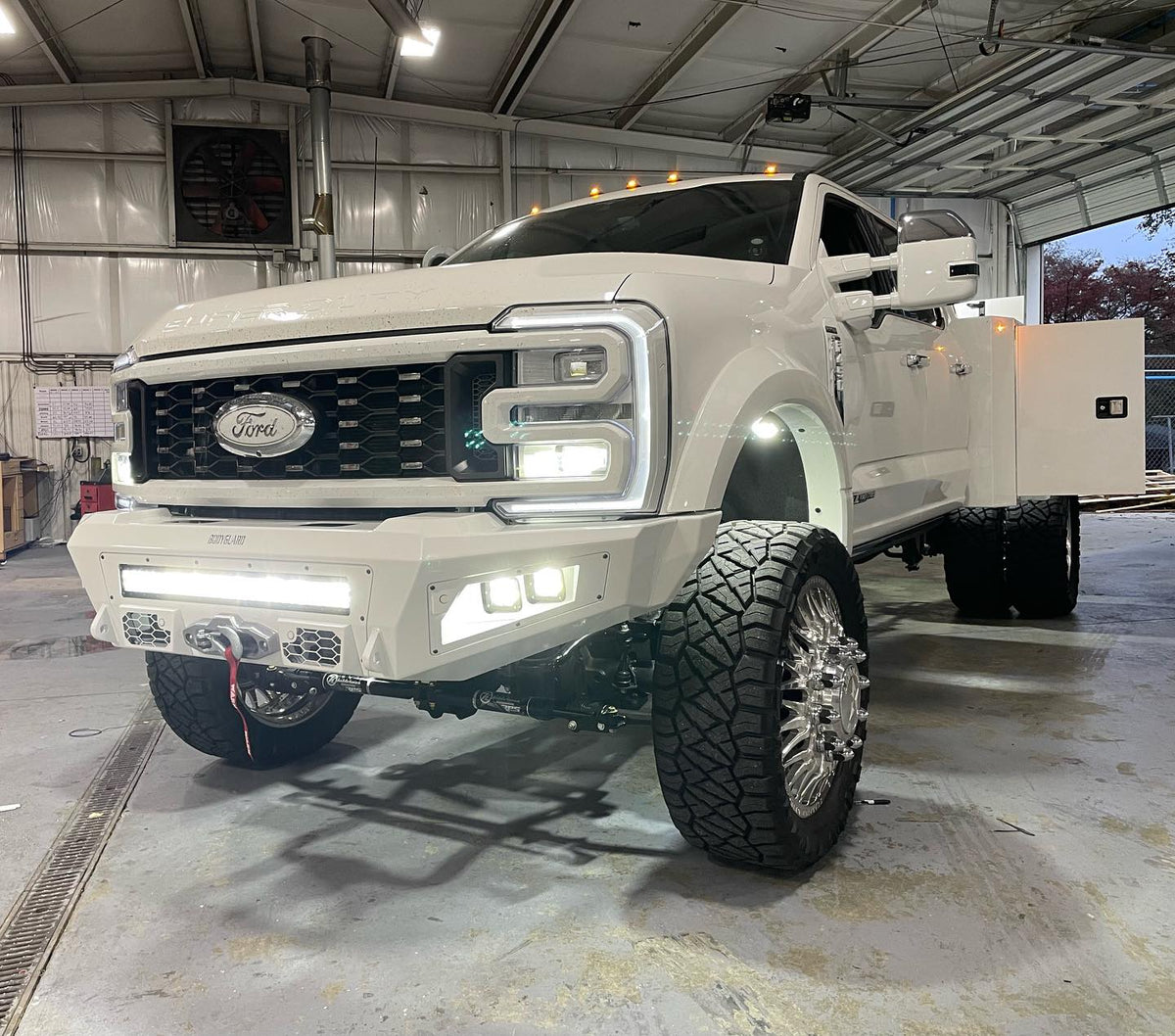Bodyguard A2 Series Base Front Bumper for 2023-2026 Ford F-450 / F-550 Super Duty