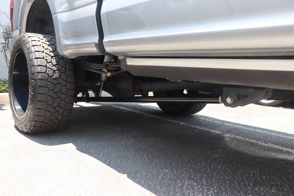 No Limit Fabrication Premium 2" DOM Traction Bars for Ford Super Duty - photo 4