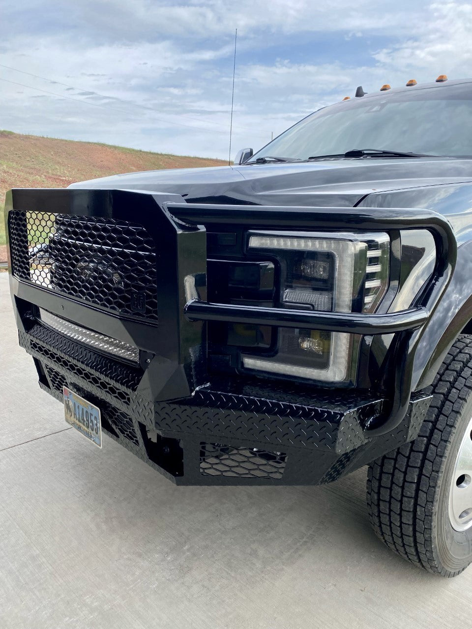 Bodyguard FT Series Extreme Front Bumper for 2017-2022 Ford F-450 / F-550 Super Duty