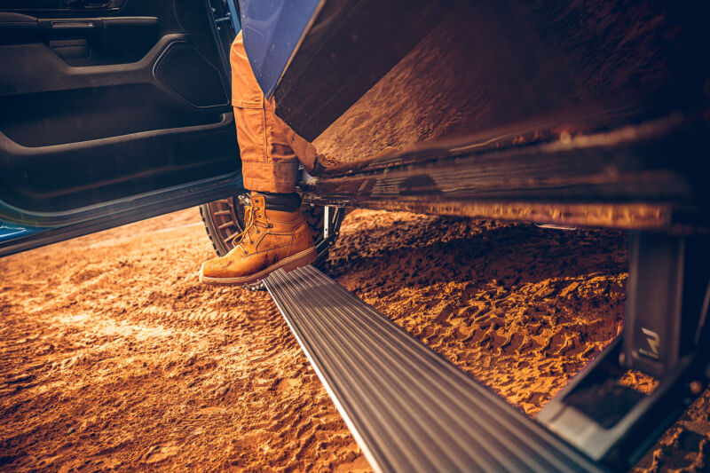AMP Research PowerStep Running Boards - 2025 RAM 2500/3500 HD PowerStep