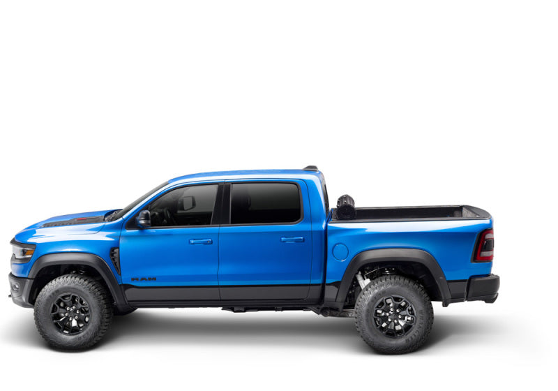 BAK Revolver X4s Hard Rolling Tonneau Cover - 2009-2018 Ram 1500 Classic/2500/3500 6ft 4in Bed - BAK part 80213 view 5
