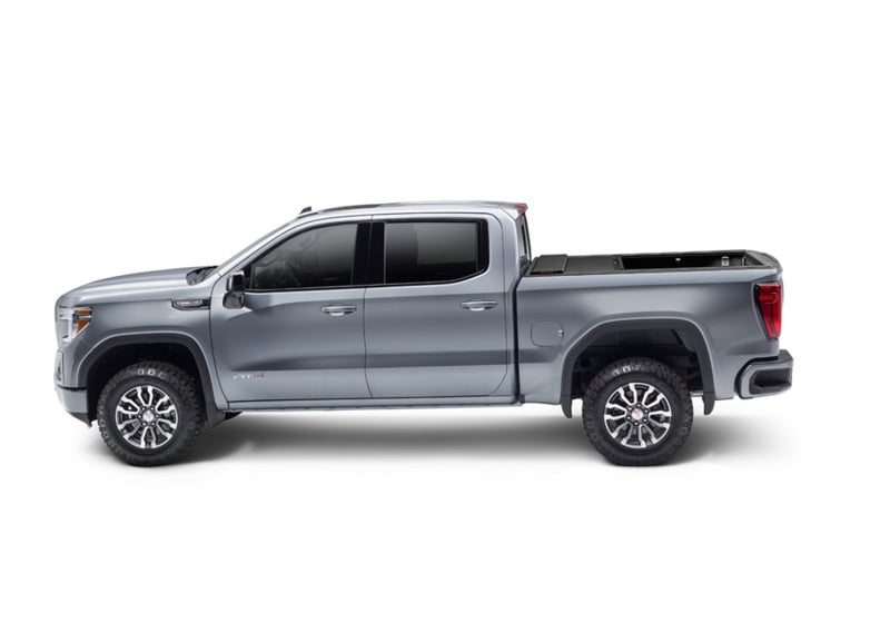 Roll-N-Lock 96.5in M-Series Retractable Tonneau Cover for 2019 Chevy Silverado 1500& GMC Sierra 1500 - view 2