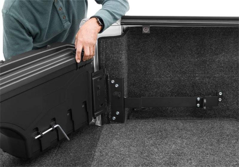 UnderCover Ext/Crew All Beds Drivers Side Swing Case for 2022 Nissan Frontier - Black Smooth - view 4