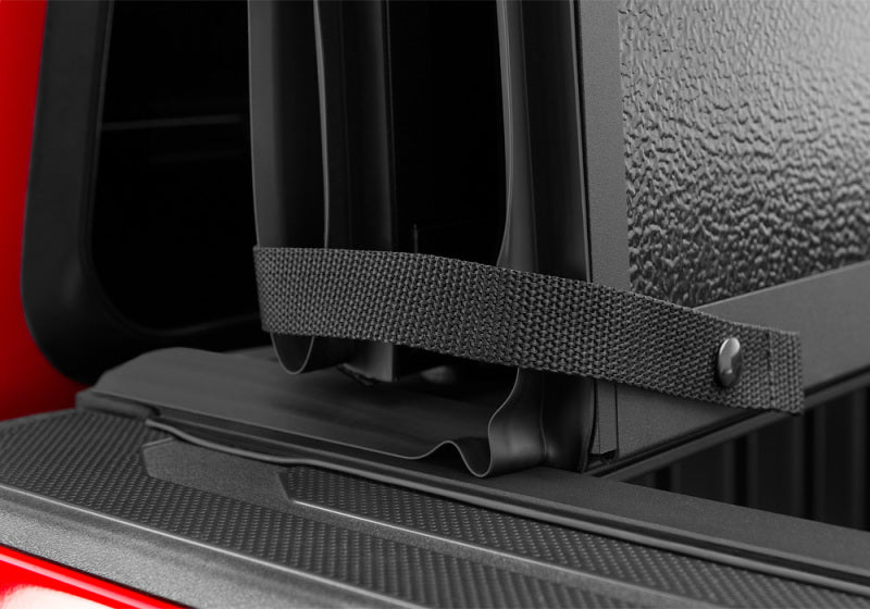 Extang Xceed Hard Folding Tonneau Cover - 2016-2023 Toyota Tacoma 5ft Bed - Extang part 85830 view 5