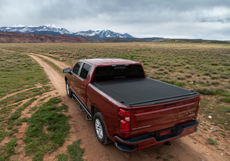 Extang Xceed Hard Folding Tonneau Cover - 2016-2023 Toyota Tacoma 5ft Bed - Extang part 85830