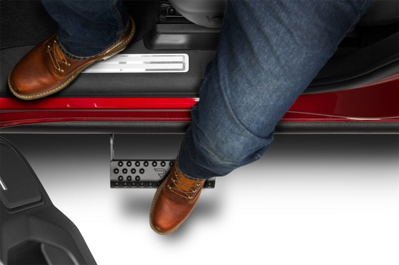 N-Fab RKR Step System Rock Rails with Steps - 2019+ Silverado/Sierra 1500 & 2020+ HD Crew Cab - N-Fab part C194RKRCCS4 view 5