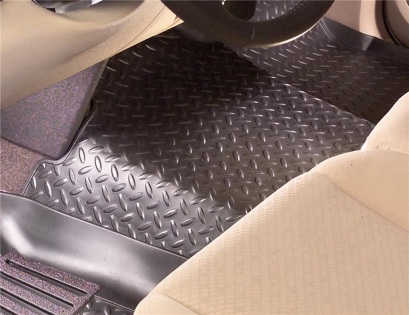 Husky Liners Classic Style Floor Liners - Ford & Lincoln - 87-96 Ford Truck/80-96 Bronco (Auto Trans.) Classic Style Center Hump Black Floor Liner (part 82331)