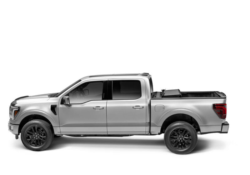 BAK BAKFlip MX4 Hard Folding Tonneau Cover - image 12